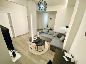 Central Grey quiet apartment